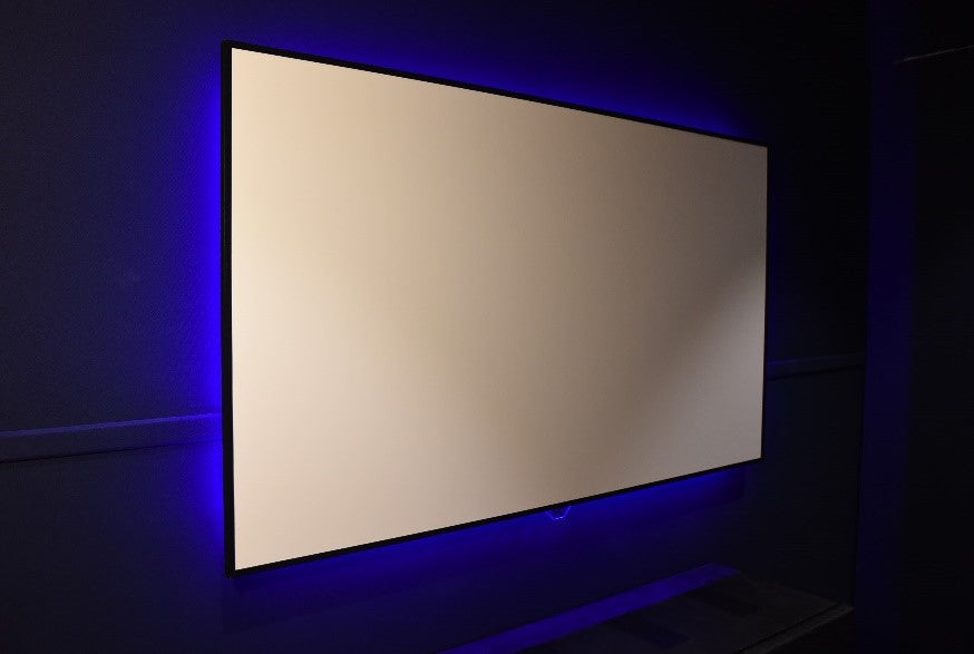 Screen Innovations Zero Edge Pro L with LED Back Light